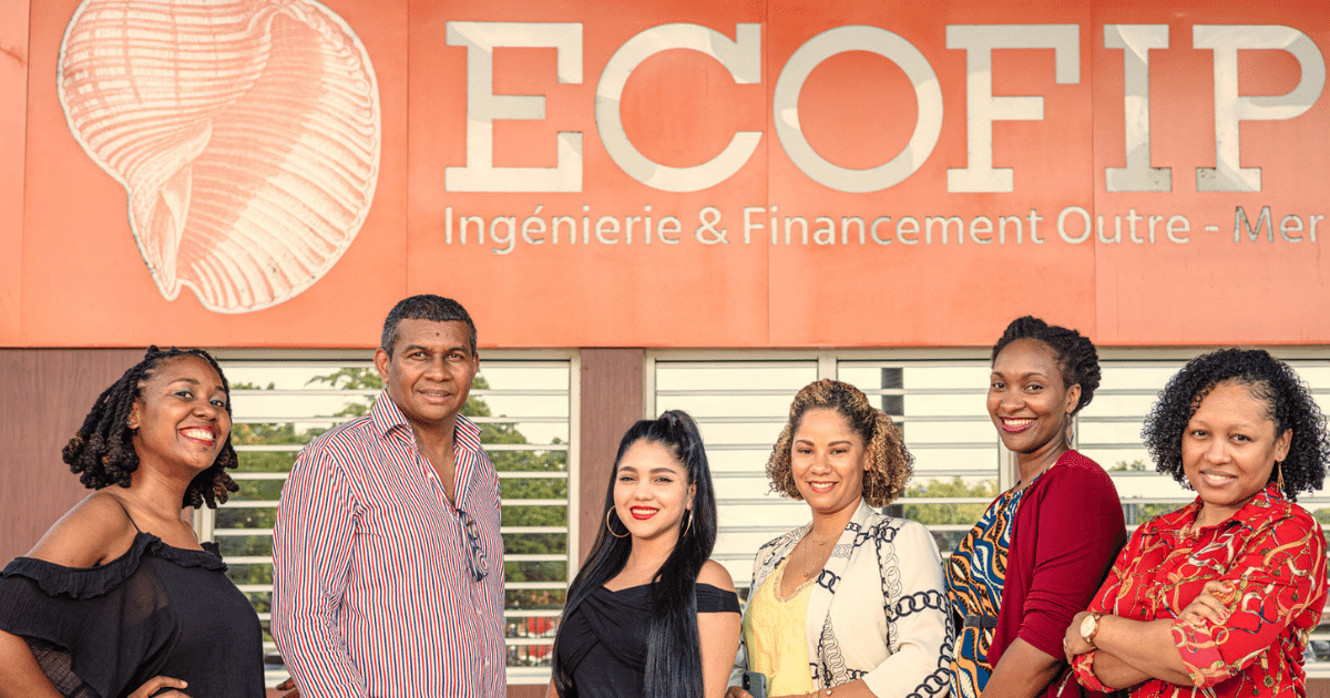 L’équipe d’ECOFIP à l’écoute des entrepreneurs guyanais pour leurs achats de matériels neufs.